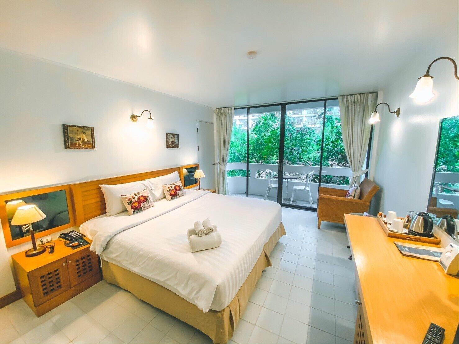 Nern Chalet Beachfront Hotel HHQ Exterior foto