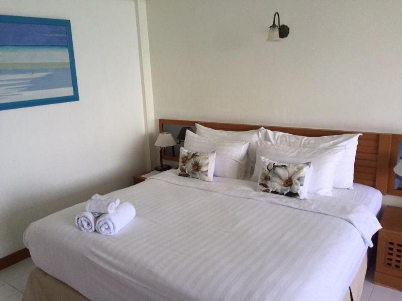 Nern Chalet Beachfront Hotel HHQ Exterior foto