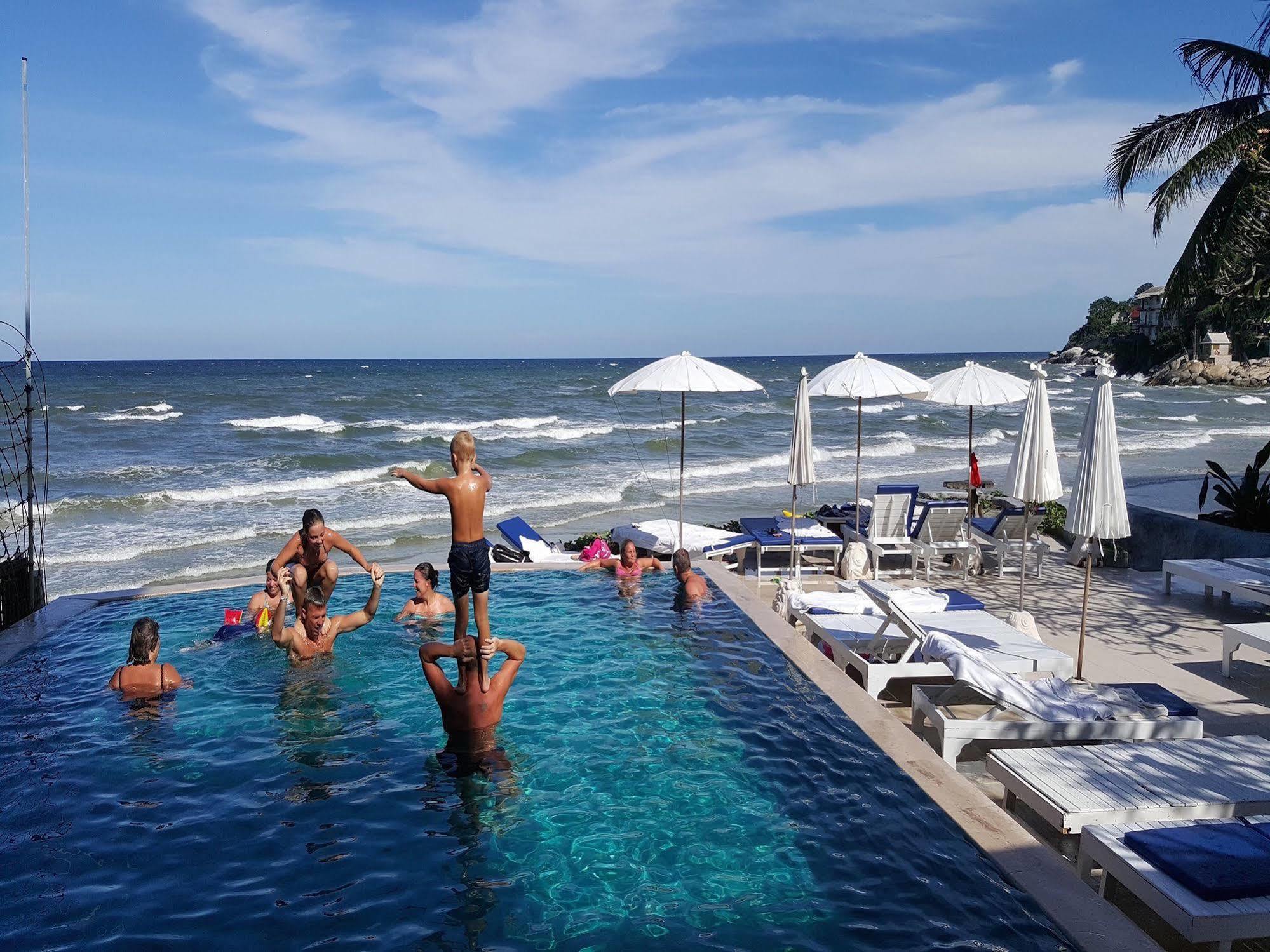 Nern Chalet Beachfront Hotel HHQ Exterior foto
