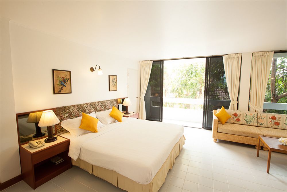 Nern Chalet Beachfront Hotel HHQ Exterior foto